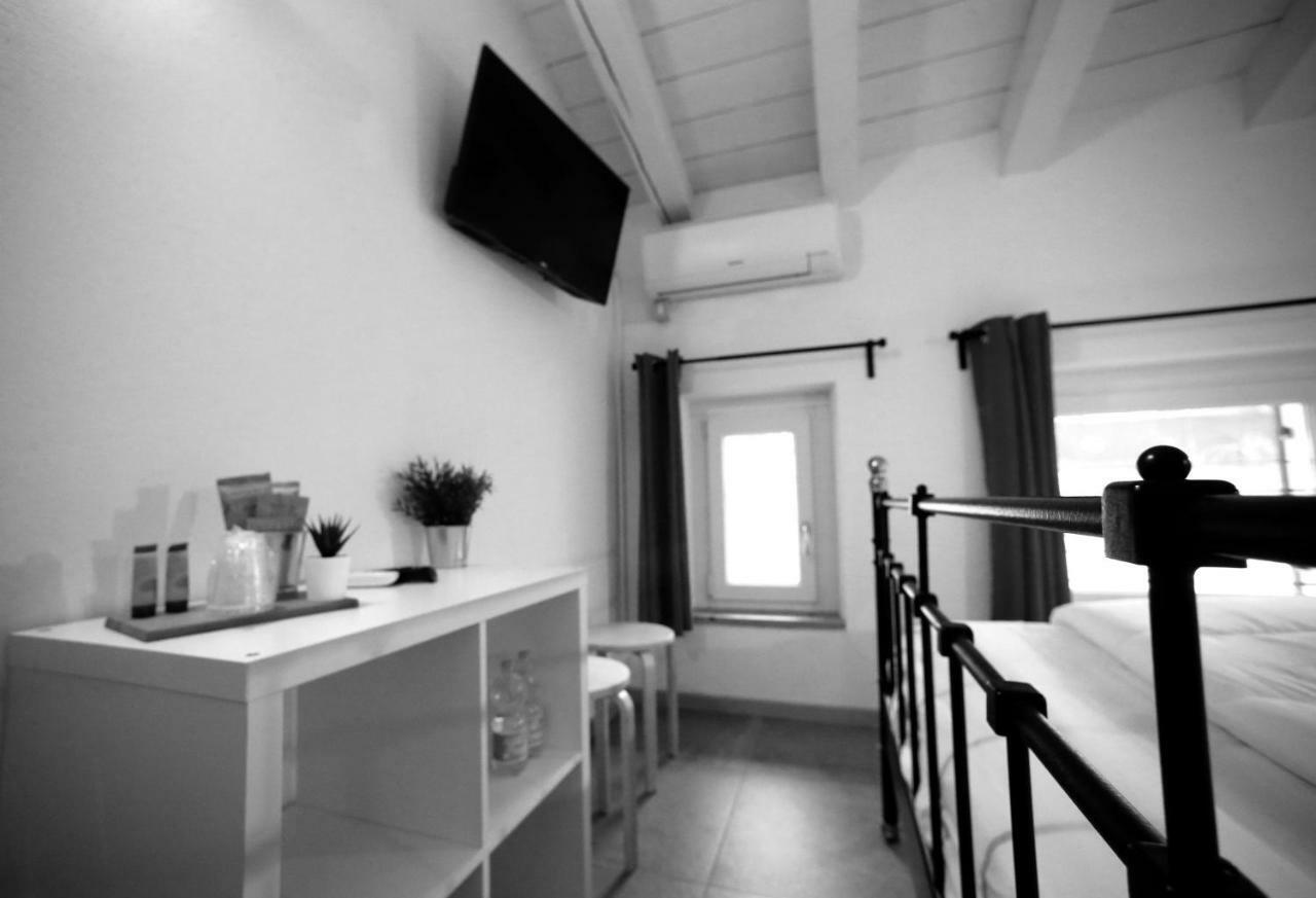Hotel Ermi Sona Exterior foto